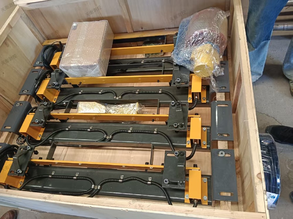 高精度阵列皮带秤0.2级发货现场