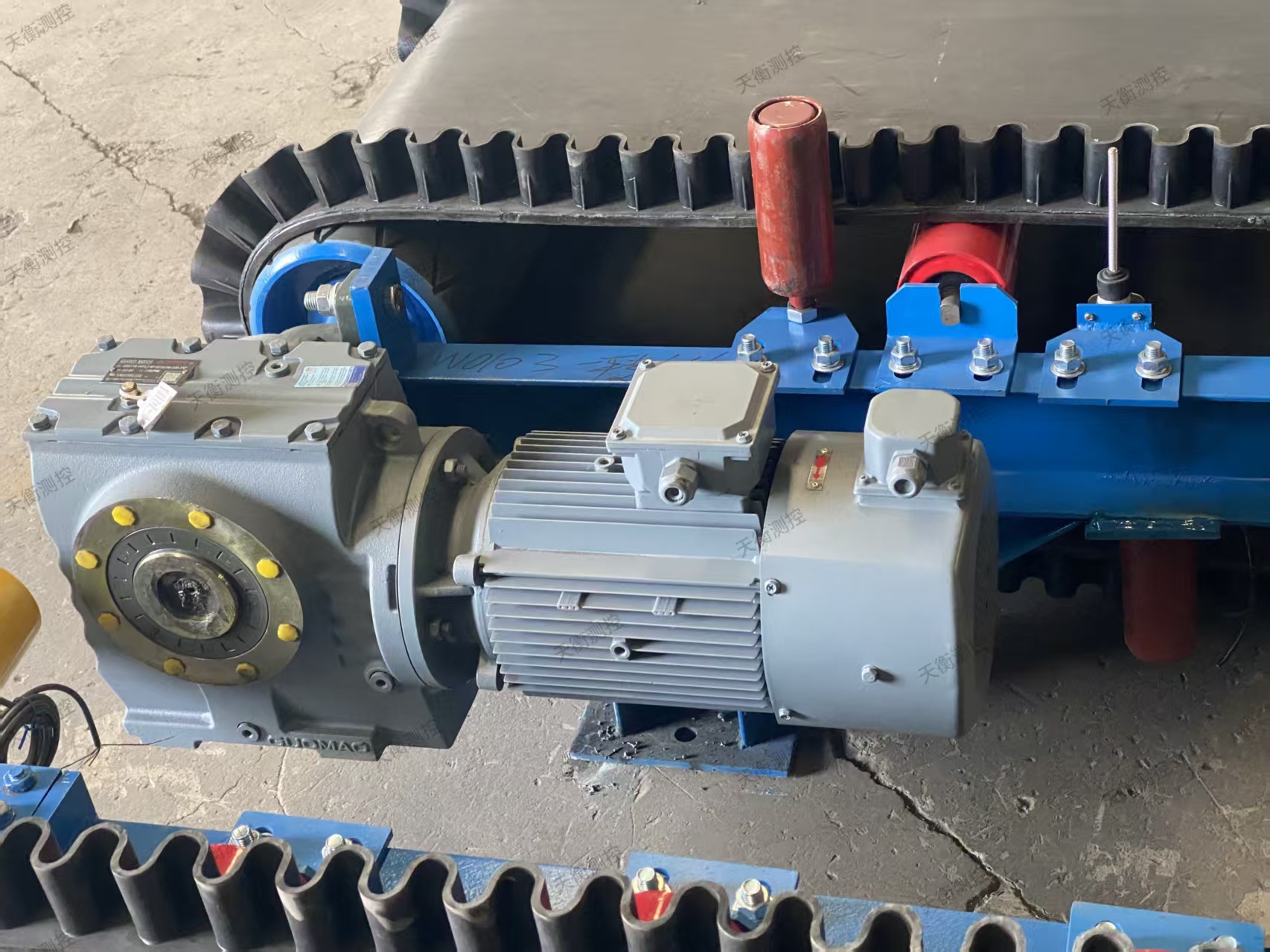 定量称重给料机车间发货“ style=